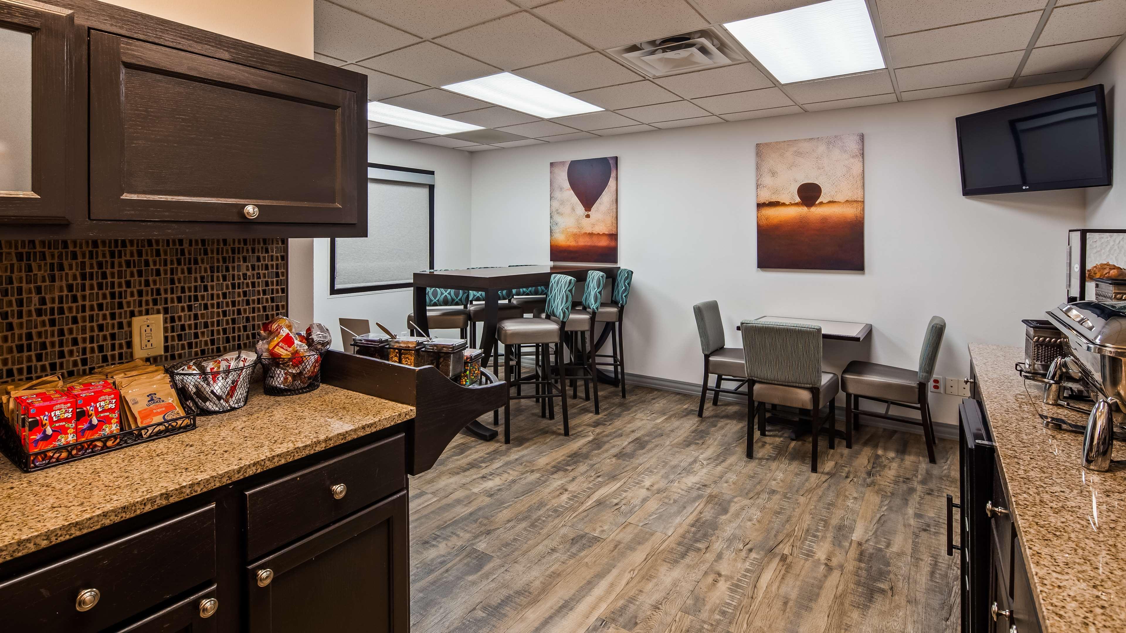 Best Western Brookfield Екстер'єр фото
